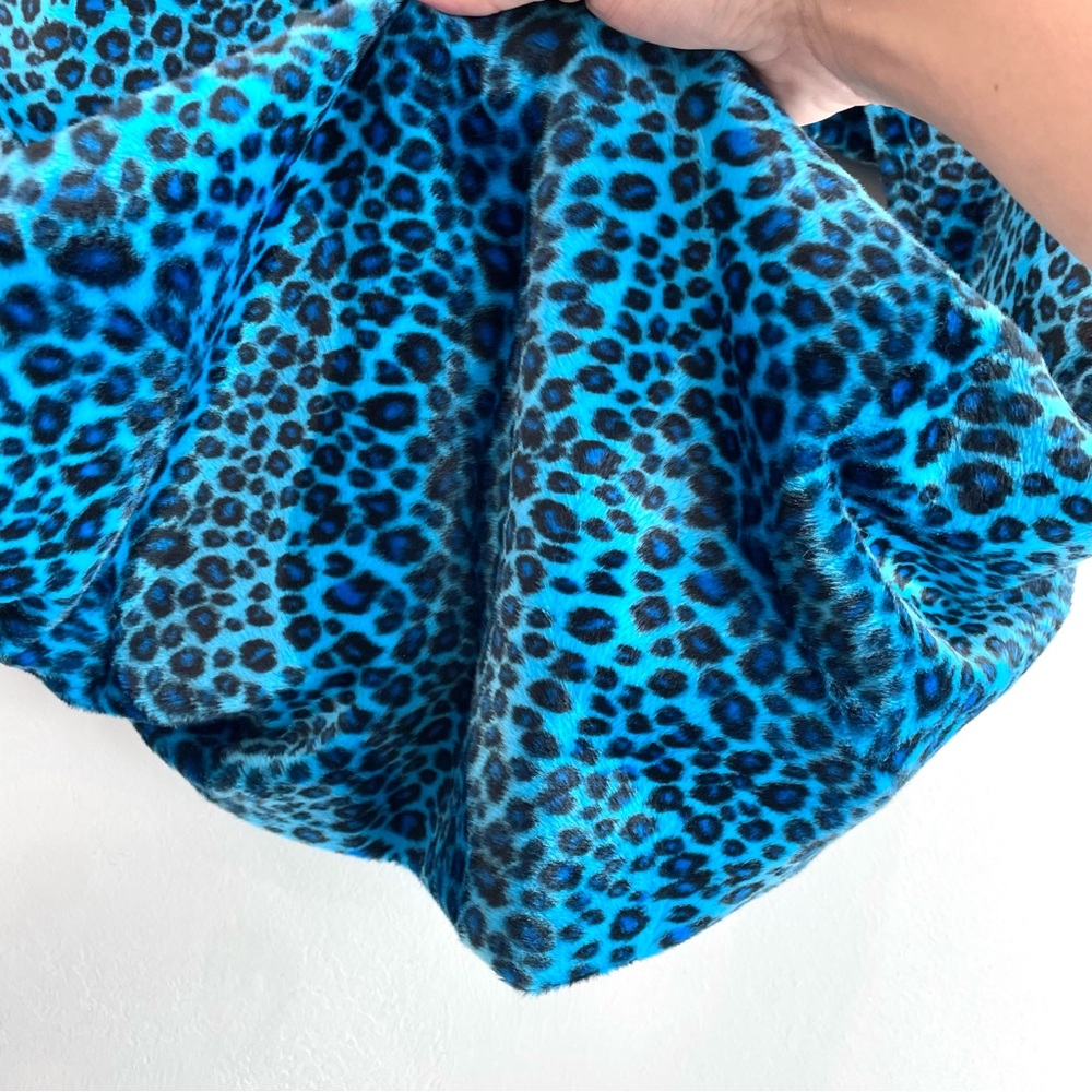 Faux Fur Leopard Print Infinity Scarf - Picture 4 of 7